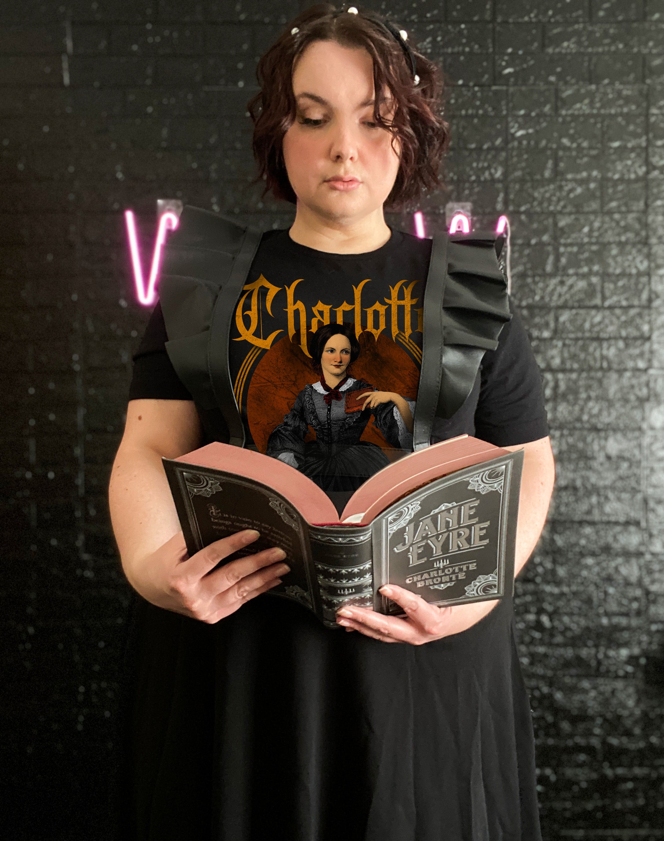 Charlotte Brontë Band Tee