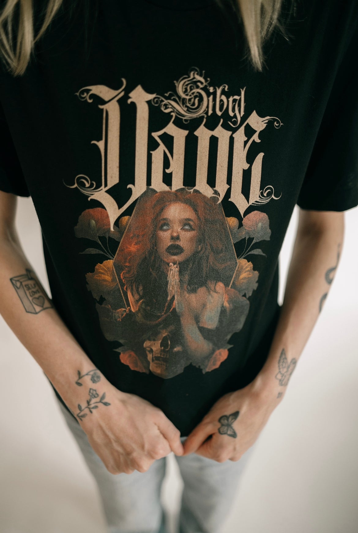 Sibyl Vane Band Tee